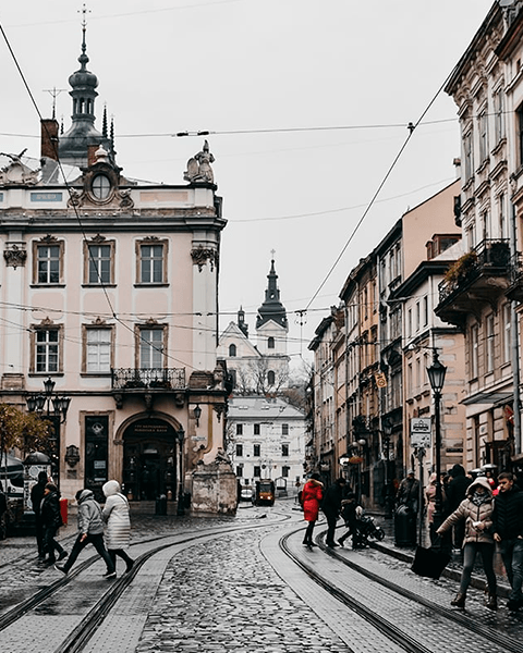 Взяти кредит до 50 000 грн на картку в Луцьку | FinX