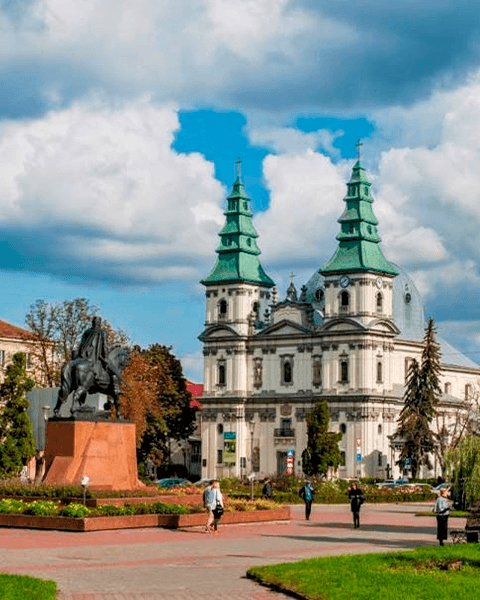 Взяти кредит до 50 000 грн на картку в Тернополі | FinX