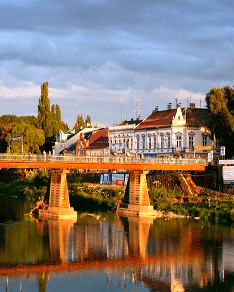 Взяти кредит до 50 000 грн на картку в Ужгороді | FinX