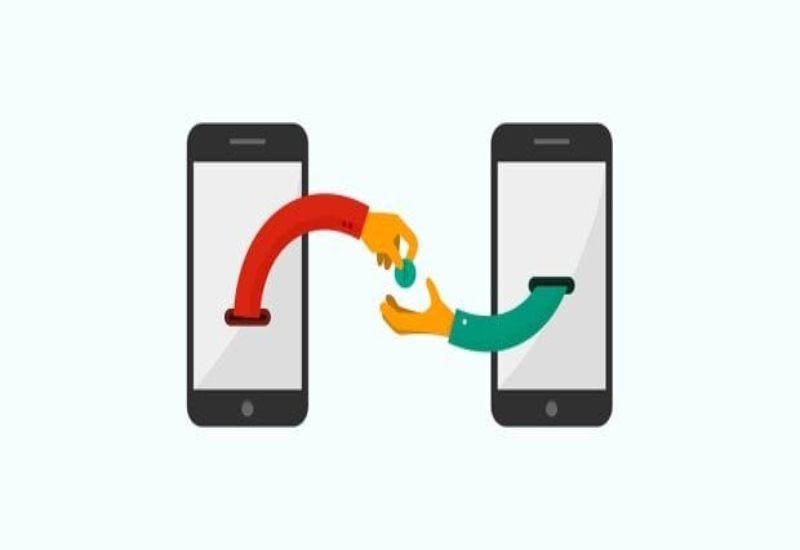 Как перекинуть деньги с телефона на телефон?
